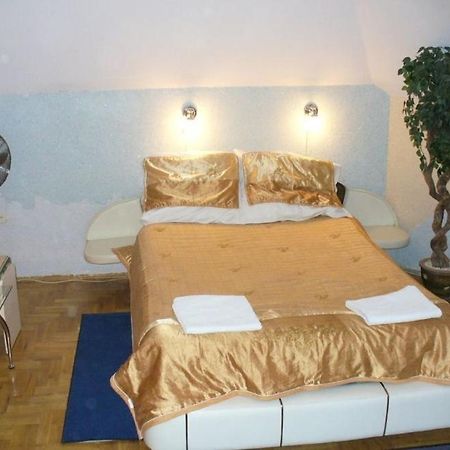Park Otel Myślenice Oda fotoğraf