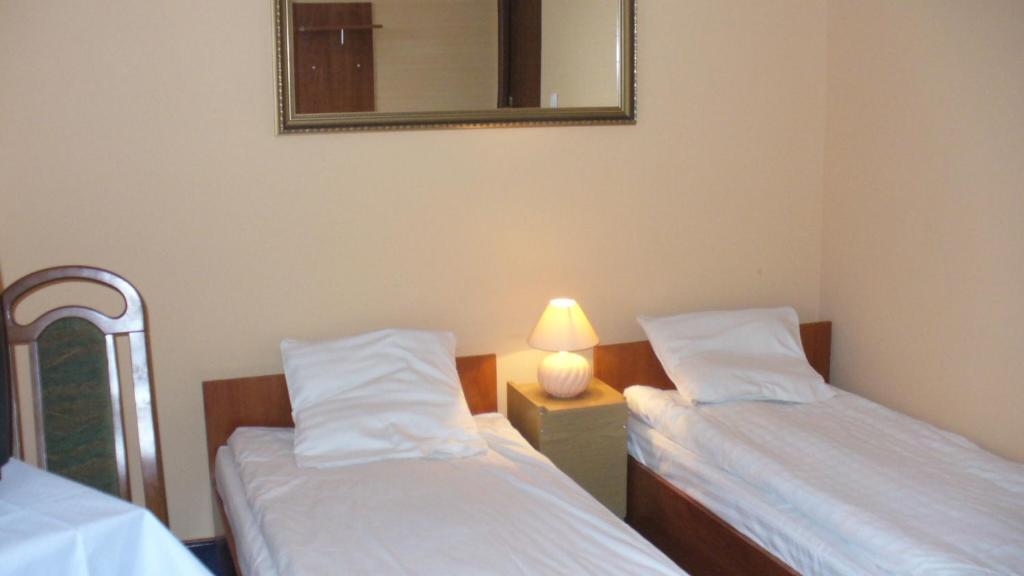 Park Otel Myślenice Oda fotoğraf